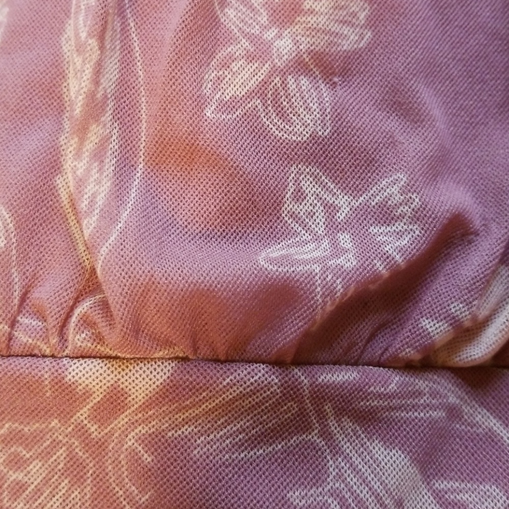 Shirt - Picture 3 of 4